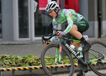 تیم دوچرخه سواری Lifeplus-Wahoo پس از سرقت دوچرخه به تور بریتانیا ادامه می‌دهد