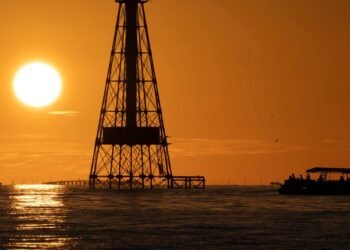 Boaters find US$1 million of cocaine floating off Florida Keys