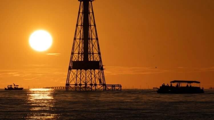 Boaters find US$1 million of cocaine floating off Florida Keys