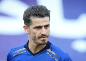 وریا غفوری: بهانه‌جویی‌ها استقلال را قهرمان نکرد، نکونام در حد استقلال نیست