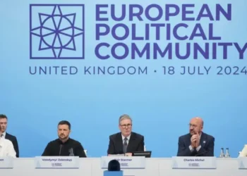 نشست رهبران اروپا در بریتانیا؛ زلنسکی: پوتین نتوانست ما را از هم جدا کند