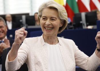 Ursula von der Leyen re-elected to a second 5-year term as European Commission president