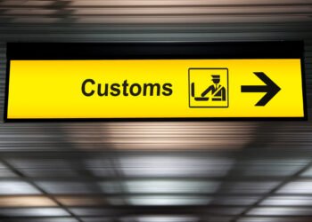 تازه واردان به کانادا: چگونه اشیای قیمتی را بدون پرداخت مالیات و عوارض وارد کانادا کنیم؟