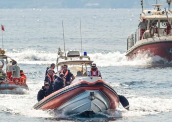 Italian prosecutors open shipwreck and manslaughter investigation into superyacht sinking