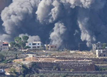 در  حملات جنگنده‌های نیروی هوایی اسرائیل دست‌کم ۱۸۲ تن کشته و بیش از ۷۰۰ نفر دیگر زخمی شده‌اند