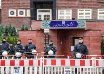 بسته شدن همه کنسولگری‌های ایران  در آلمان؛ واکنش به اعدام جمشید  شارمهد