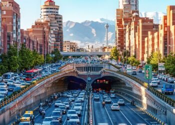 نگرانی شماری از مردم ایران از حمله اسرائیل؛ گزارش واشنگتن پست از تهران