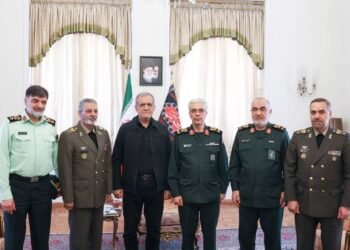 پزشکیان می‌گوید بودجه نظامی ایران را «۲۰۰ درصد» افزایش می‌دهد