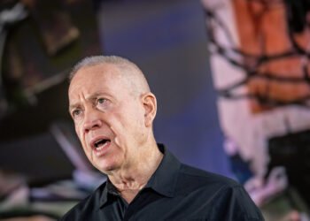 گالانت: دبیرکل جدید حزب‌الله زیاد دوام نمی‌آورد، شمارش معکوس آغاز شده است