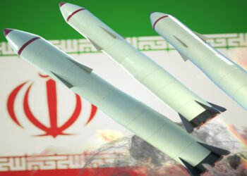 بیانیه تروئیکای اروپایی: درخواست توقف تهدید به تولید سلاح‌های هسته‌ای توسط ایران