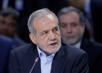 جمهوری اسلامی از آغاز مذاکرات هسته‌ای و منطقه‌ای با اروپا خبر داد؛ واکنش‌ها به قطعنامه آژانس ادامه دارد