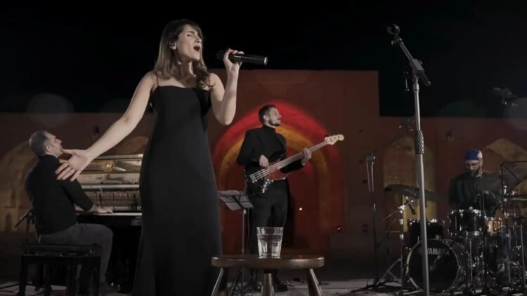 بازداشت پرستو احمدی و دو نوازندۀ «کنسرت فرضی»