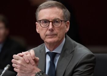 بانک کانادا نرخ بهره را به دلیل کاهش رشد اقتصادی کاهش داد