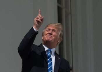 Trump Pledges to Eliminate ‘Costly and Inconvenient’ Daylight Saving Time