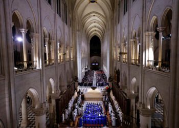 بازگشایی باشکوه کلیسای نوتردام پاریس پس از پنج سال: تولدی دوباره برای یک نماد تاریخی