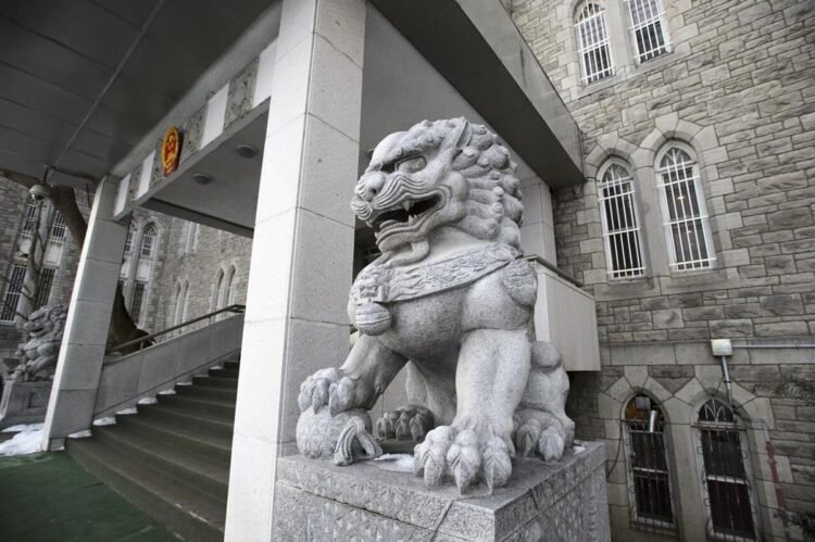 China Accuses Canada of Hypocrisy on Human Rights Following Sanctions