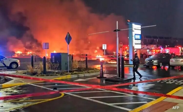 Medical Jet Crashes in Philadelphia, Igniting Homes and Fireball