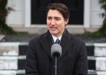 Trudeau Congratulates Trump as Tariff Threats Ease