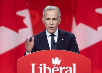 مارک کارنی با پیروزی قاطع رهبر لیبرال‌ها شد؛ آماده مقابله با ترامپ و پولیِور