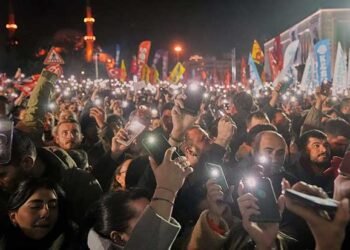 Opposition Leader Urges Mass Protests After Istanbul Mayor’s Arrest