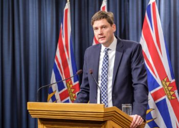 Eby Backs Unified Canada Response to U.S. Tariffs, Supports LNG Expansion