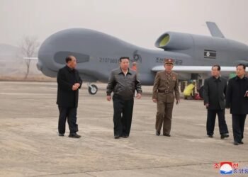 Kim Jong Un Oversees Drone Tests, Orders Mass Production
