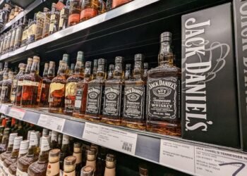 Ontario Bans U.S. Alcohol from LCBO in Retaliation for Trump’s Tariffs