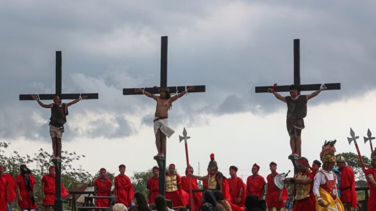 Devotees Crucified in Philippine Holy Week Ritual