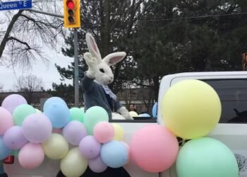 برنامه تعطیلات عید پاک در تورنتو؛ از مراکز تفریحی تا فروشگاه‌ها و خدمات عمومی