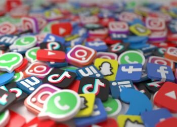 تعاریف واژگان نوظهور در شبکه‌های اجتماعی: از اینفلوئنسر تا استریمر، تفاوت‌ها و تأثیرات آن‌ها