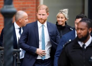 درهای بسته امنیت سلطنتی به روی هری