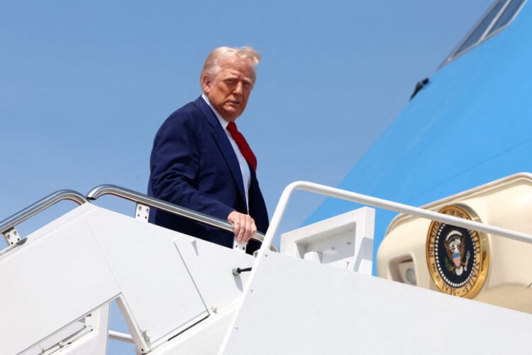 ترامپ در خاورمیانه: پیشنهاد مذاکره در سایه تهدید و تحریم