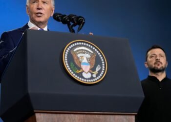 جو بایدن: سیاست‌های ترامپ در قبال اوکراین، نوعی «دلجویی مدرن» از روسیه است