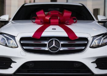 افزایش سرسام‌آور هزینه‌های خودرو در کانادا در سایه تورم و تعرفه‌ها