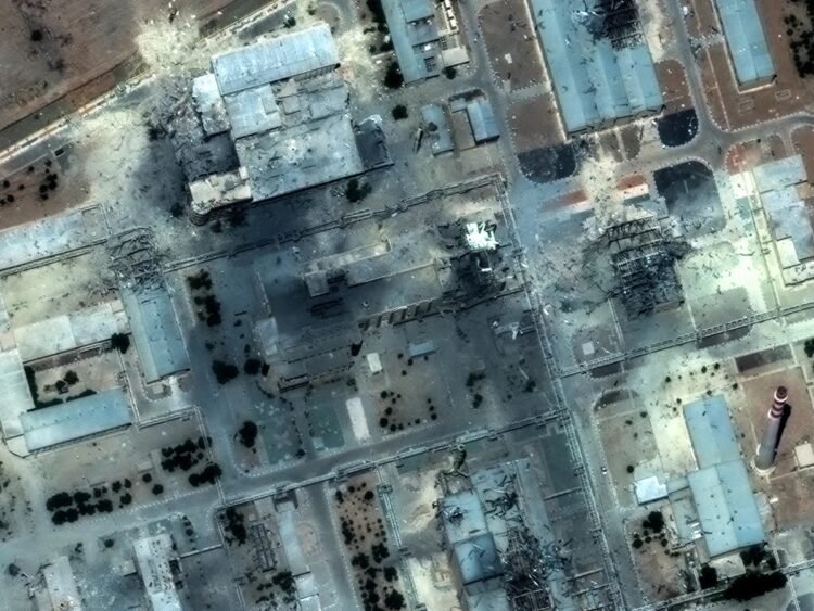 ترامپ: بمباران هسته‌ای ایران، نقطه پایان جنگ؛ شبیه هیروشیما و ناگازاکی