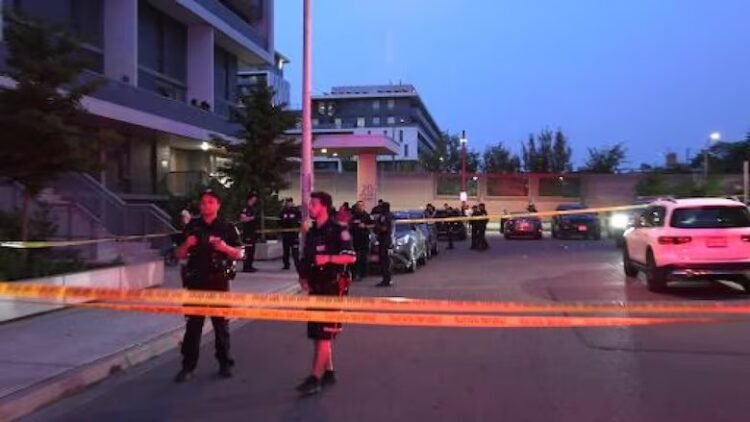 Toronto Grieves After Fatal Shooting Shakes City