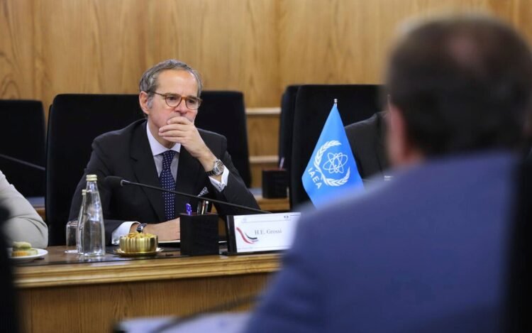 گروسی: در حال حاضر خبری از نظارت دوباره تأسیسات هستهای نیست