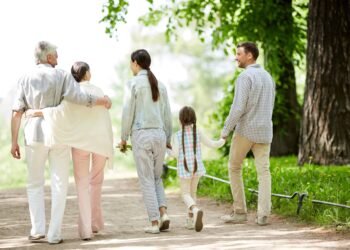 Canada Set to Invite 10,000 Sponsors for Parents and Grandparents Program