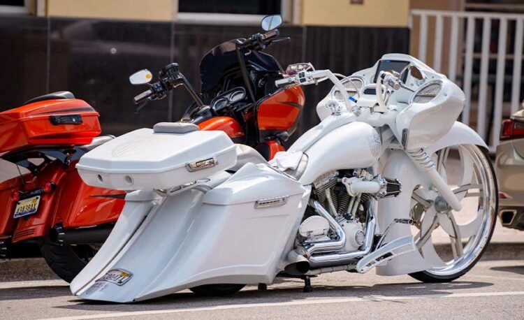 Touring / Grand Touring: Kings of the Road for Long-Distance Travel and Adventure