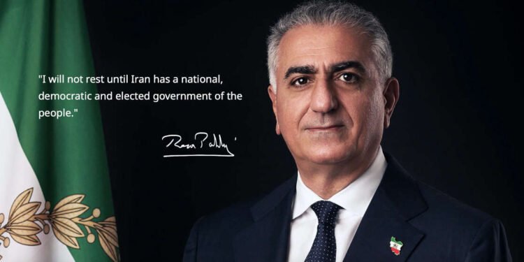 رضا پهلوی؛ فرمانده نبردی بی‌سلاح، فاتح سنگرهای دل و سیاست