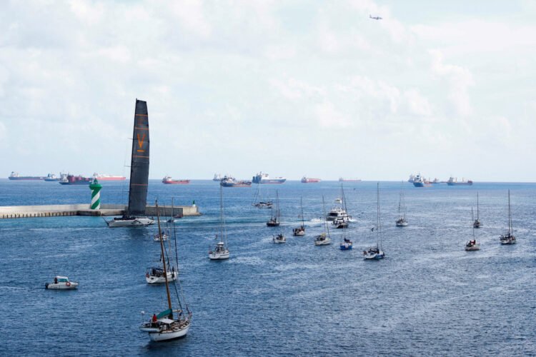 Gaza flotilla breaks blockade