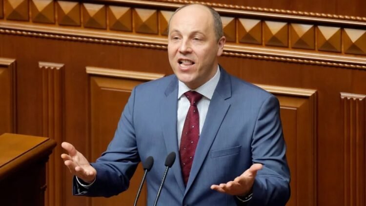 قتل آندری پاروبی