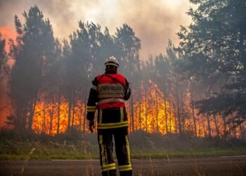 Heat and Wind Fuel Deadly Blazes