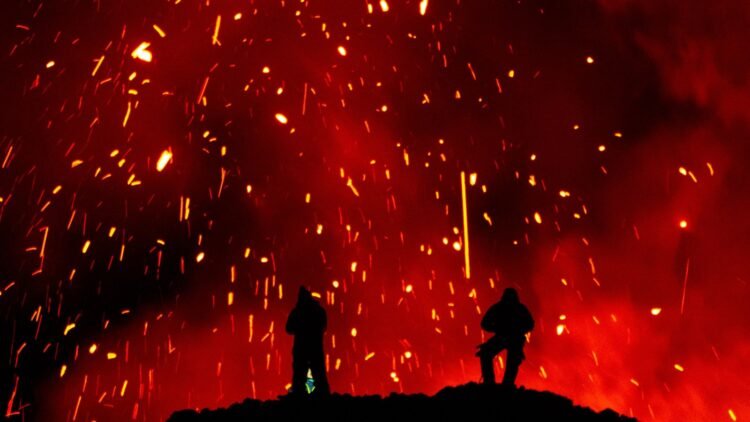 فوران آتشفشان کراشنینیکوف