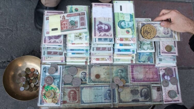 قیمت دلار در بازار آزاد ایران