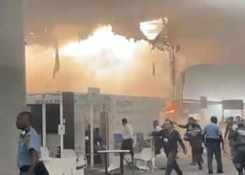 آتش سوزی نشست آب و هوا