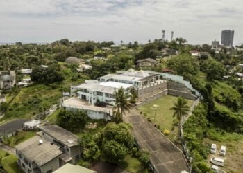 عمارت علی انصاری لندن