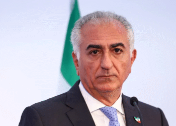 رضا پهلوی و همدردی با خانواده‌ها