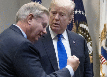 تکذیب عقب‌نشینی ترامپ