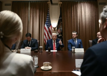 بازی سیاسی ترامپ با تهران